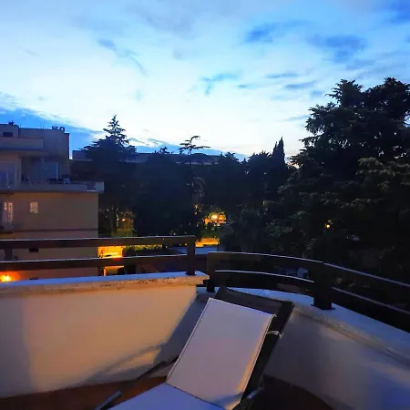 Apartment Gianicolo House