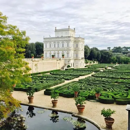 Gianicolo House *